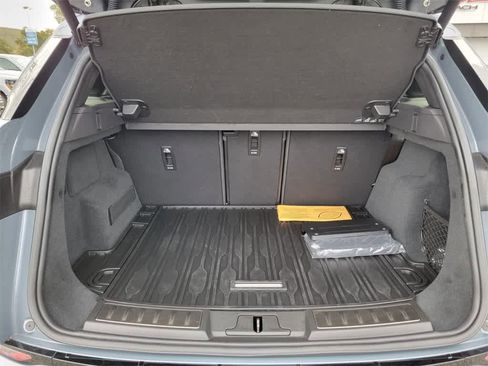 Used 2023 Land Rover Range Rover Evoque R-Dynamic S image 14