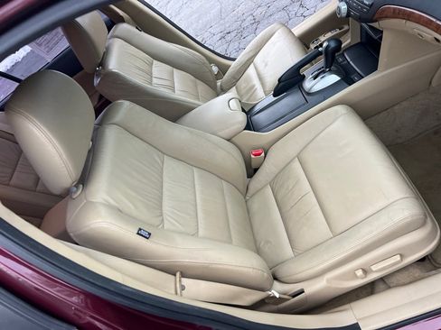 Used 2012 Honda Accord EX-L image 19