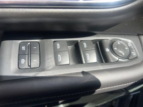 Used 2021 Chevrolet Tahoe Z71 AWD/4WD image 13