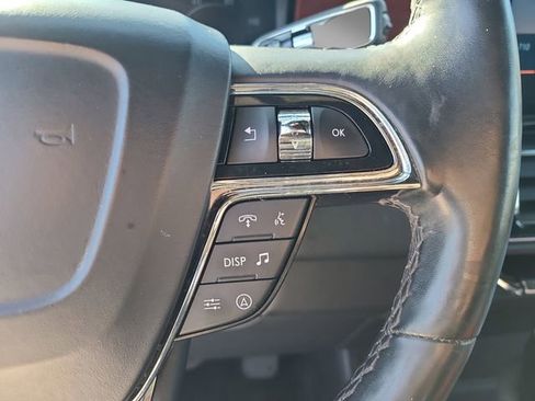 Used 2024 Lincoln Navigator Premiere image 30