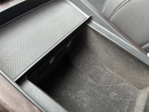 Used 2022 Audi Q8 Premium Plus w/ Premium Plus Package image 21