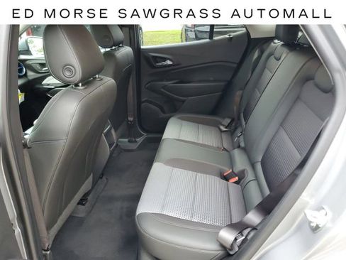 Certified 2025 Chevrolet Trax LT w/ Driver Confidence Package image 10