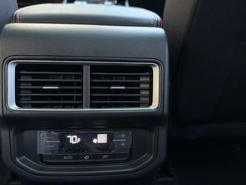 New 2026 Volkswagen Atlas Peak Edition AWD/4WD image 31