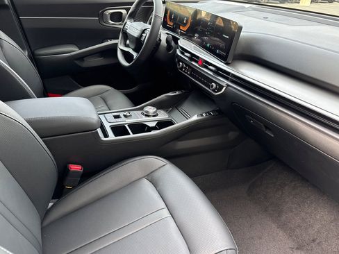 New 2026 Kia Sorento EX image 17