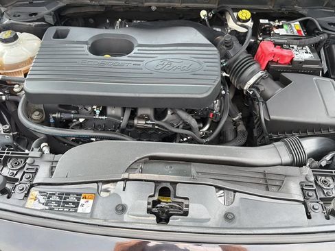 Used 2020 Ford Escape Titanium AWD/4WD image 32