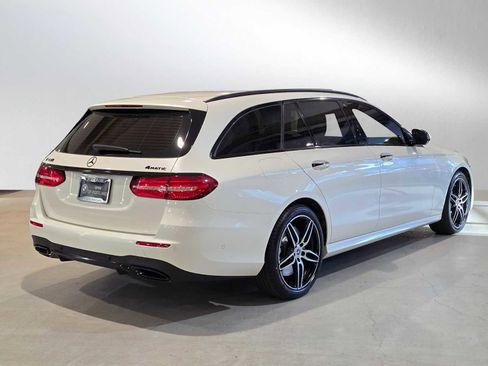 Used 2020 Mercedes-Benz E 450 4MATIC Wagon image 3