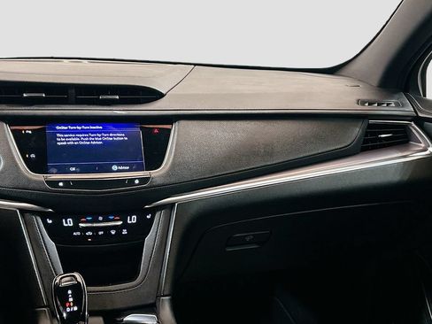 Used 2023 Cadillac XT5 Luxury w/ LPO, Floor Liner Package FWD image 21