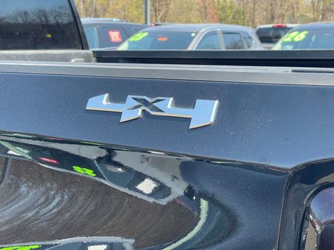 Used 2023 GMC Sierra 1500 Elevation image 28