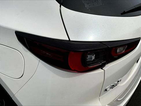 Used 2022 MAZDA CX-5 AWD 2.5 S w/ Premium Package image 23