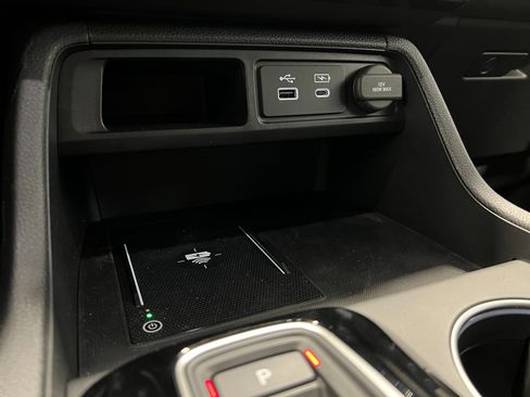 New 2025 Honda Pilot Touring image 23