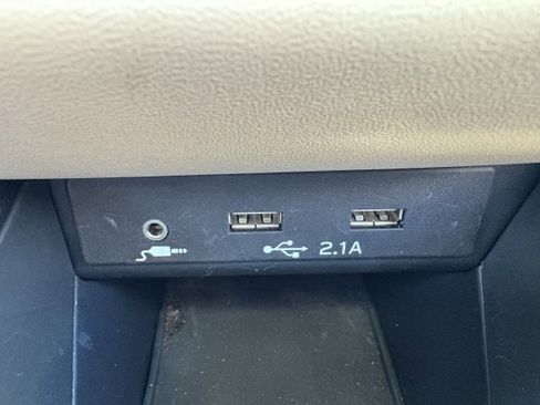 Certified 2022 Subaru Outback Limited w/ Popular Package #2 image 22