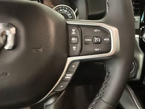 Used 2025 RAM 1500 Big Horn AWD/4WD image 16