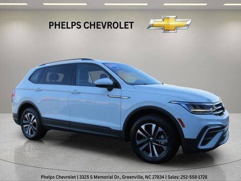 Used 2023 Volkswagen Tiguan S FWD image 9