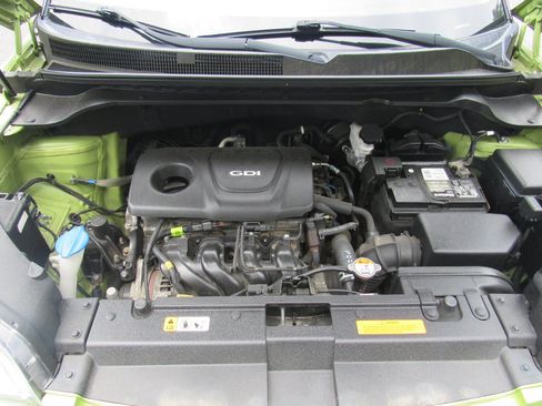 Used 2017 Kia Soul FWD image 10