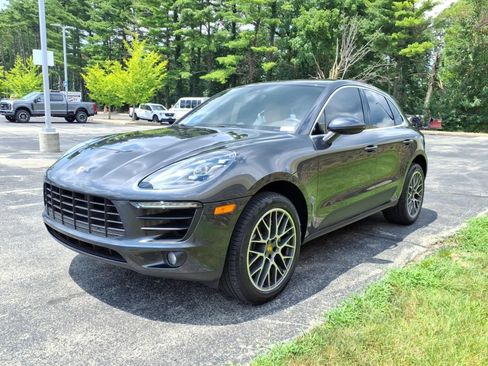Used 2017 Porsche Macan S AWD/4WD image 4