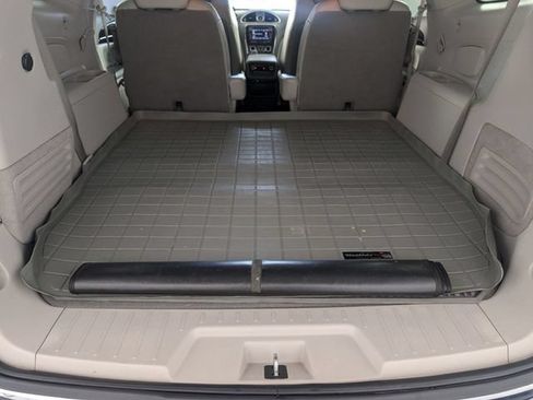 Used 2017 Buick Enclave Leather FWD image 26