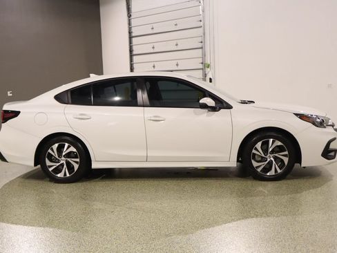 Used 2024 Subaru Legacy Premium AWD/4WD image 11