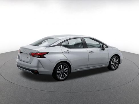 Used 2025 Nissan Versa SV FWD image 9