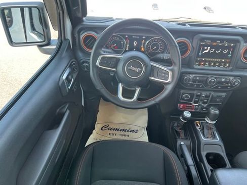 Used 2023 Jeep Gladiator Mojave w/ Trailer Tow Package image 18