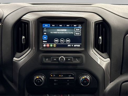 Used 2019 Chevrolet Silverado 1500 Custom Trail Boss w/ Custom Convenience Package image 20