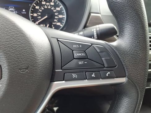 Used 2025 Nissan Altima 2.5 SV AWD/4WD image 23