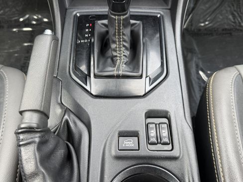 Used 2021 Subaru Crosstrek 2.5i Sport w/ Moonroof Package image 23