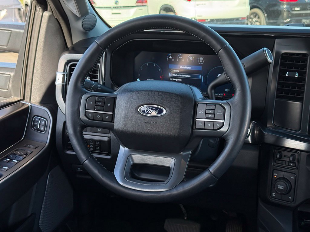 Used 2024 Ford F250 Lariat w/ Chrome Package AWD/4WD image 8