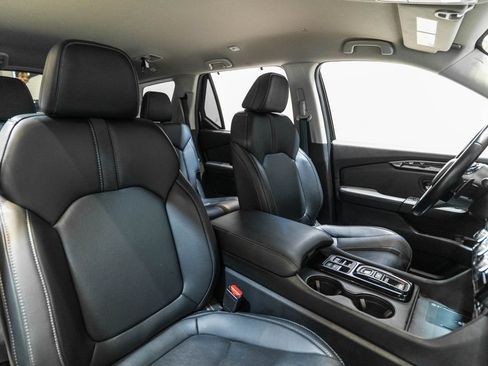 Used 2024 Honda Pilot EX-L image 15
