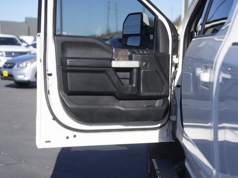 Used 2018 Ford F350 Lariat w/ Lariat Value Package image 29