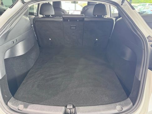 Used 2021 Tesla Model Y Long Range image 34