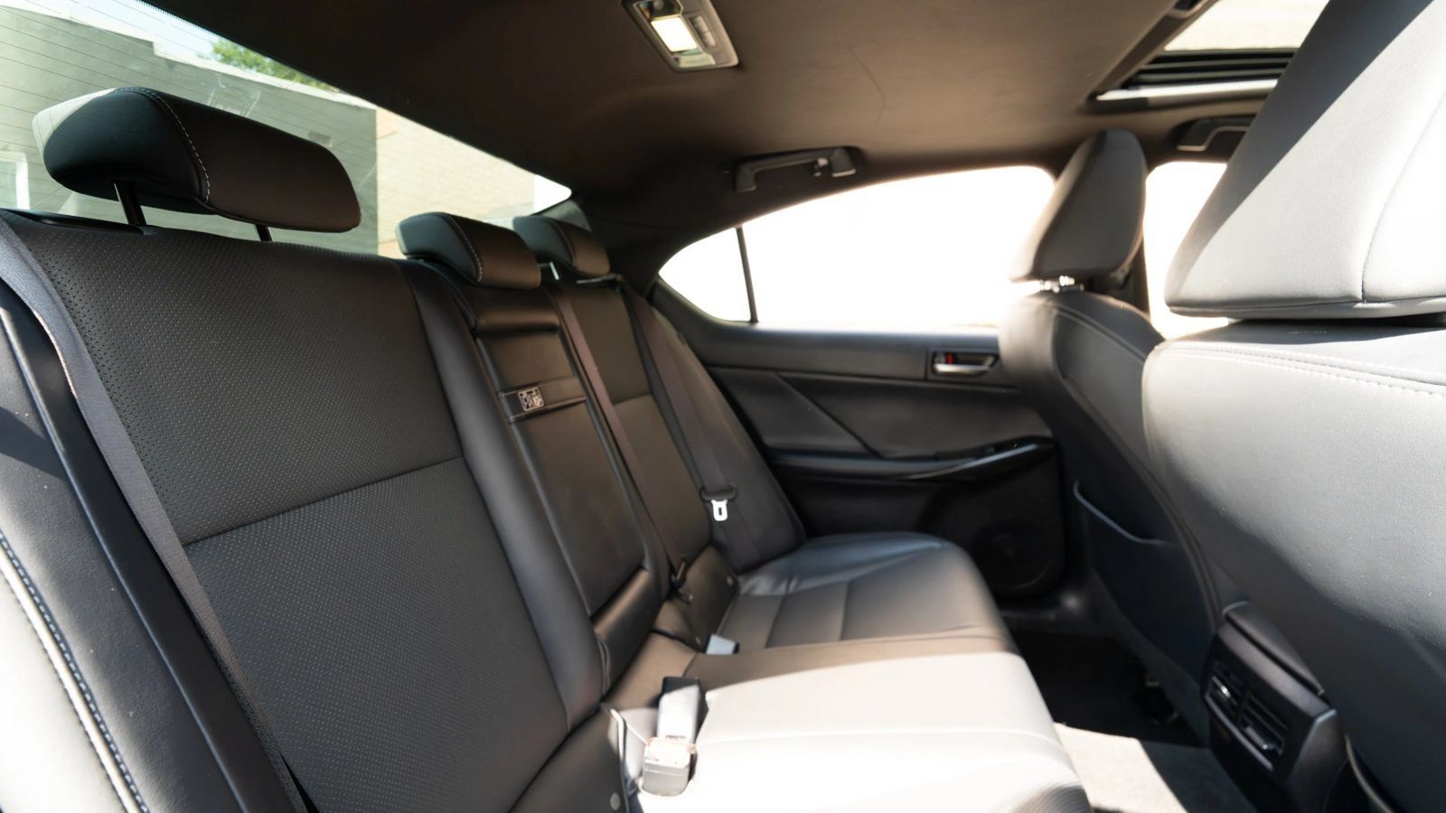 Used 2022 Lexus IS 300 AWD w/ Premium Package image 16