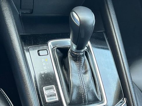 Used 2025 MAZDA CX-5 AWD 2.5 S w/ Select Package image 24