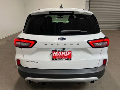 Used 2024 Ford Escape Active FWD image 4