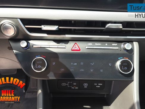 Used 2025 Hyundai Sonata SEL FWD image 21