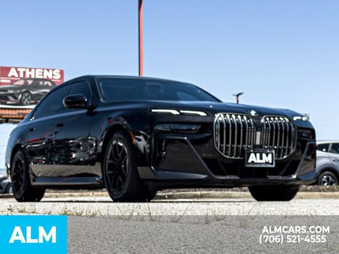 Used 2023 BMW 740i RWD image 27