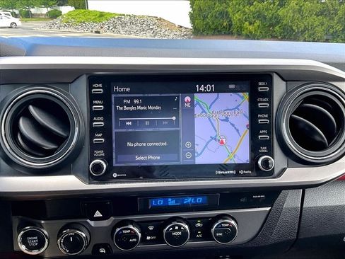 Used 2023 Toyota Tacoma SR5 AWD/4WD image 25