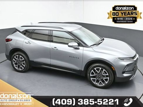 Used 2025 Chevrolet Blazer RS FWD image 17