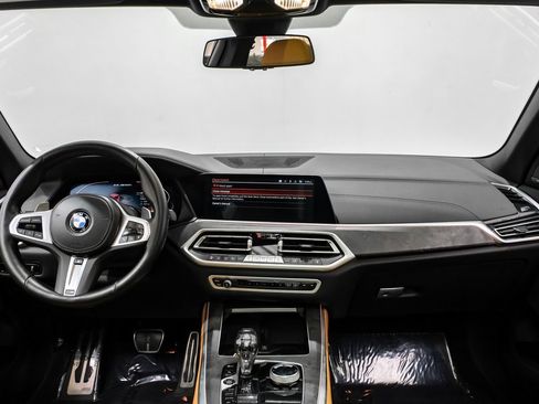 Used 2023 BMW X5 M50i w/ Executive Package image 12
