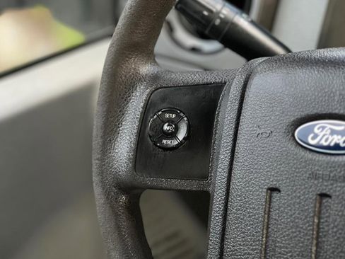 Used 2014 Ford F250 XL image 13