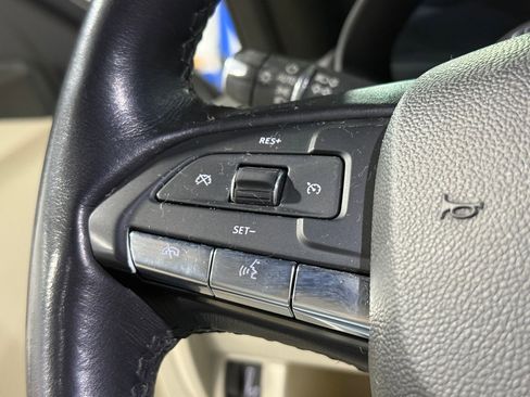 Used 2020 Cadillac CT4 Luxury w/ Bose Premium Audio Package image 13