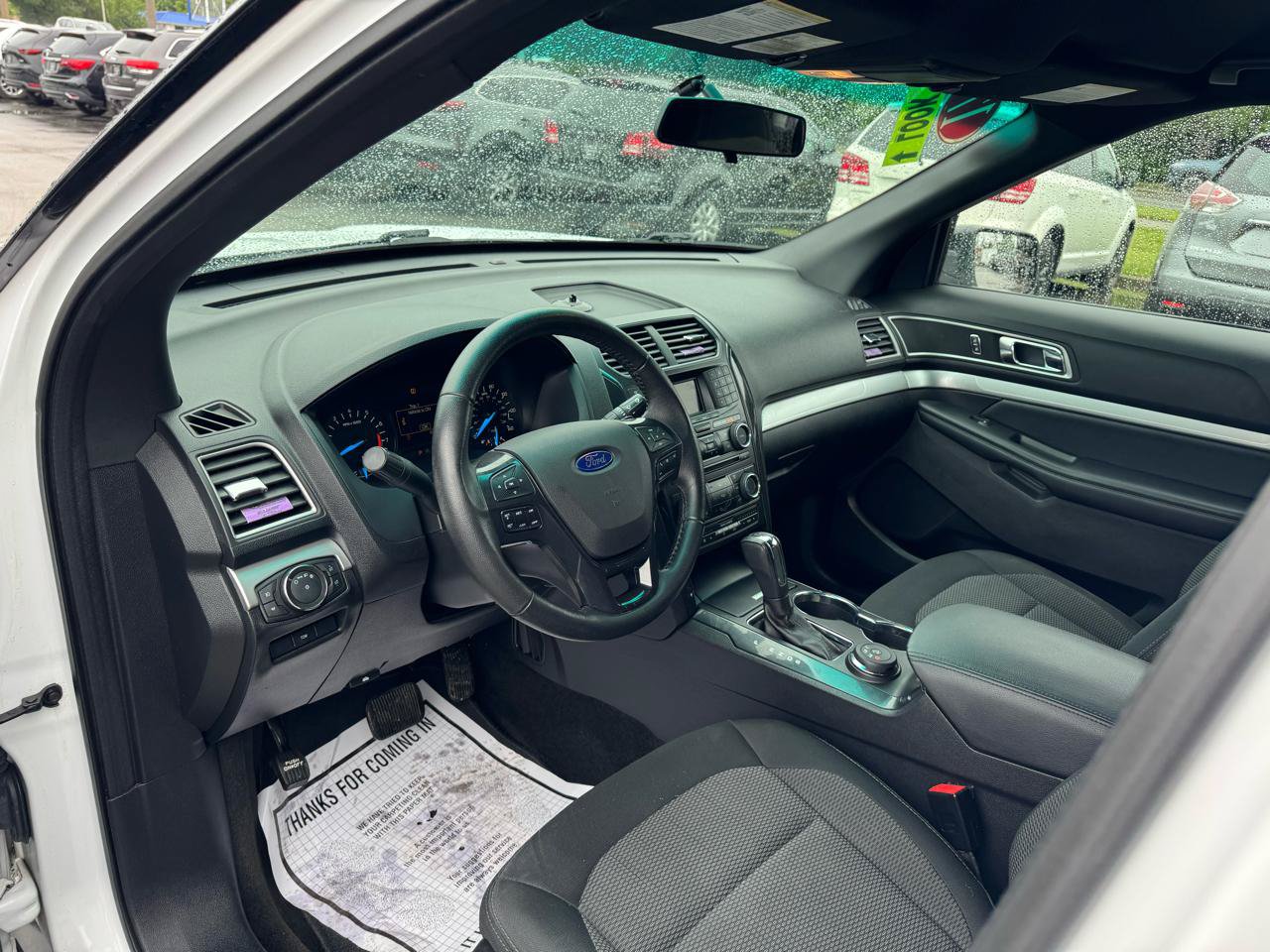 Used 2017 Ford Explorer XLT AWD/4WD image 15