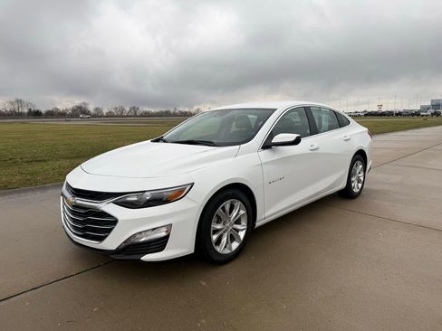 Used 2024 Chevrolet Malibu LT image 9