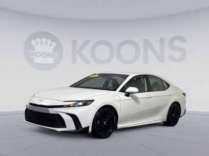 Used 2025 Toyota Camry SE