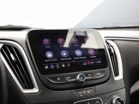 Used 2023 Chevrolet Malibu LT image 17