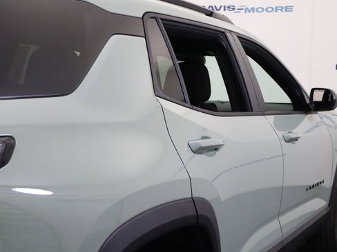 New 2026 Chevrolet Equinox LT w/ Midnight Edition image 6