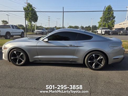 Used 2020 Ford Mustang Coupe RWD image 7