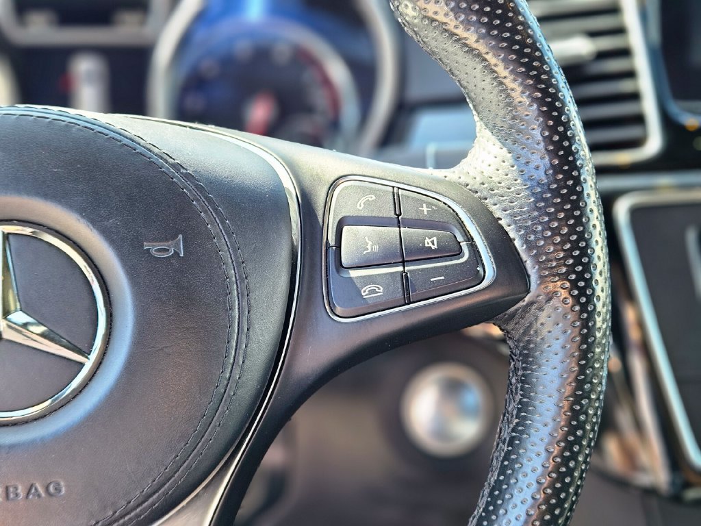 Used 2017 Mercedes-Benz GLS 450 4MATIC image 32