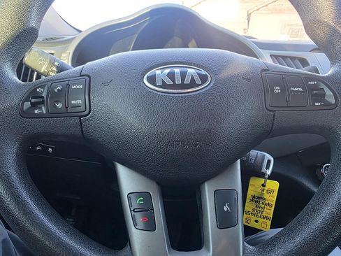 Used 2015 Kia Sportage LX AWD/4WD image 13
