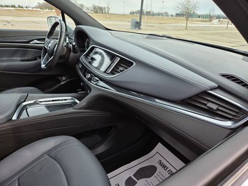 Used 2023 Buick Enclave Essence w/ Experience Buick Package image 35