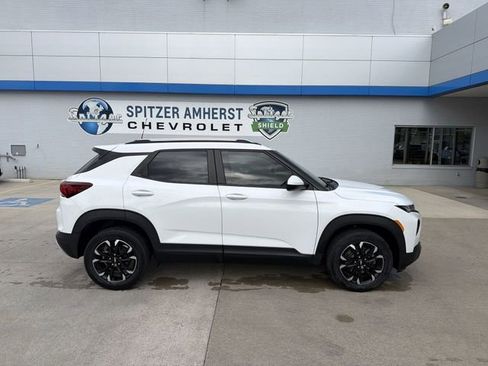 Used 2021 Chevrolet TrailBlazer LT w/ Convenience Package AWD/4WD image 11